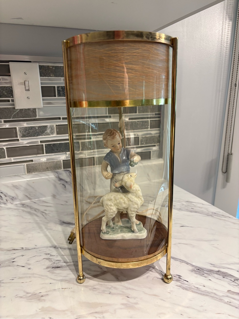 Vintage lamp terrarium style fiberglass plastic brass feet